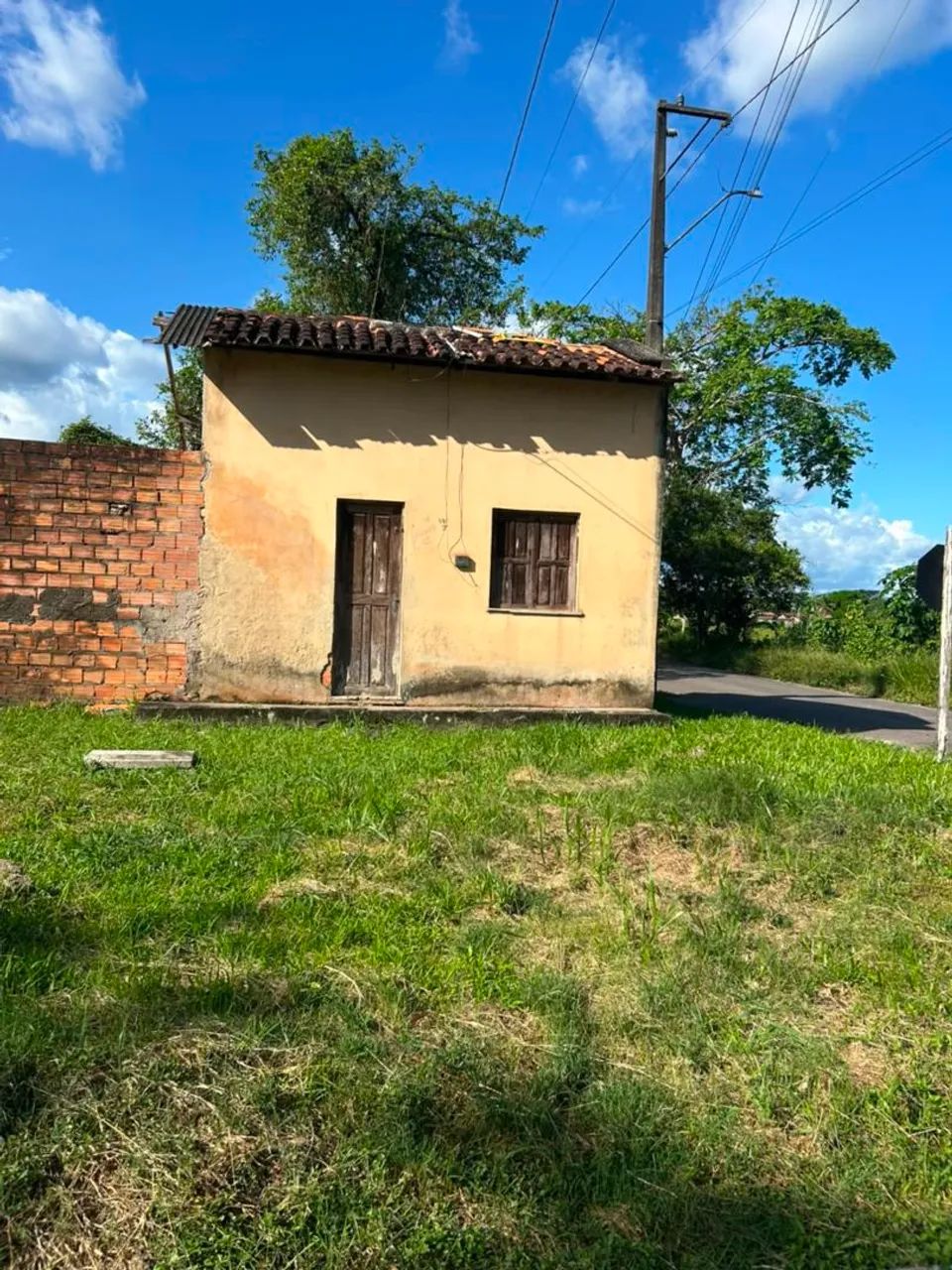 VENDE-SE IMÓVEL - EXCELENTE OPORTUNIDADE!