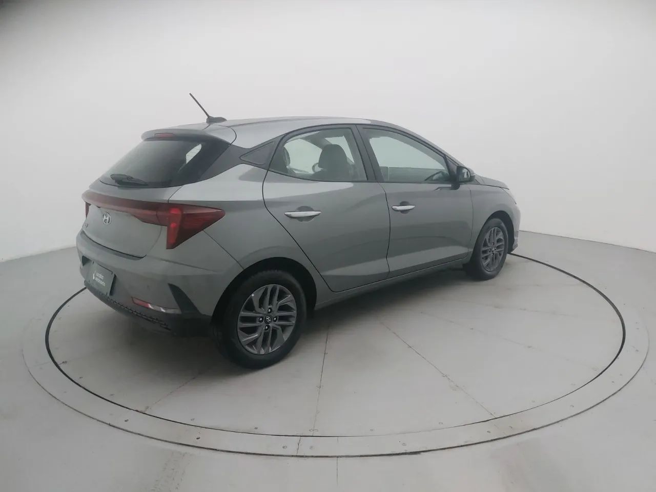 Hyundai HB20 Limited 1.0 Flex 12V Mec., foto 5 de 18