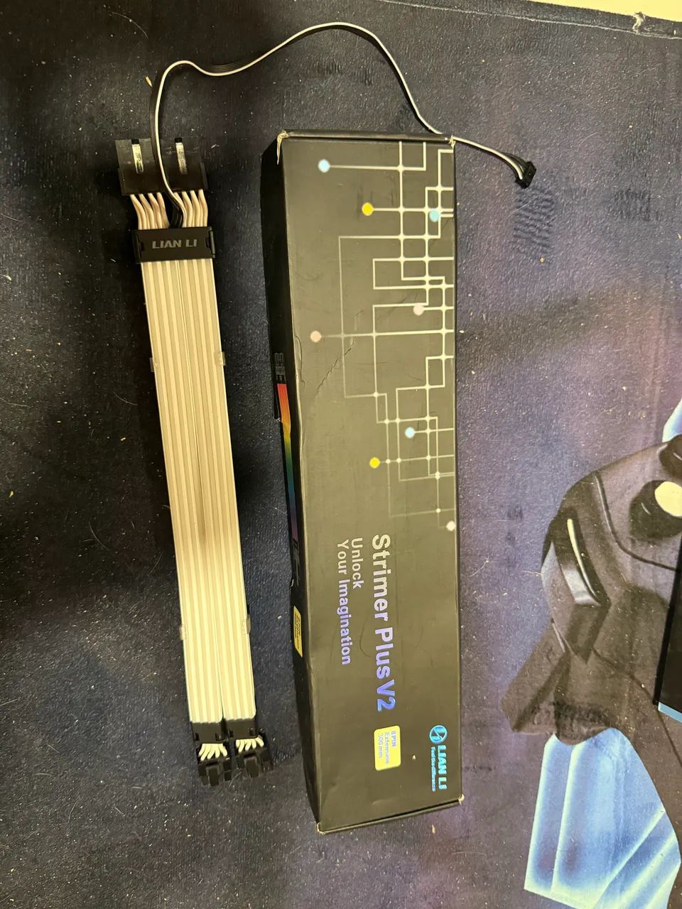 Cabo Extensor Gpu Lian Li Strimer Plus V2 8 Pin, Rgb, Preto 