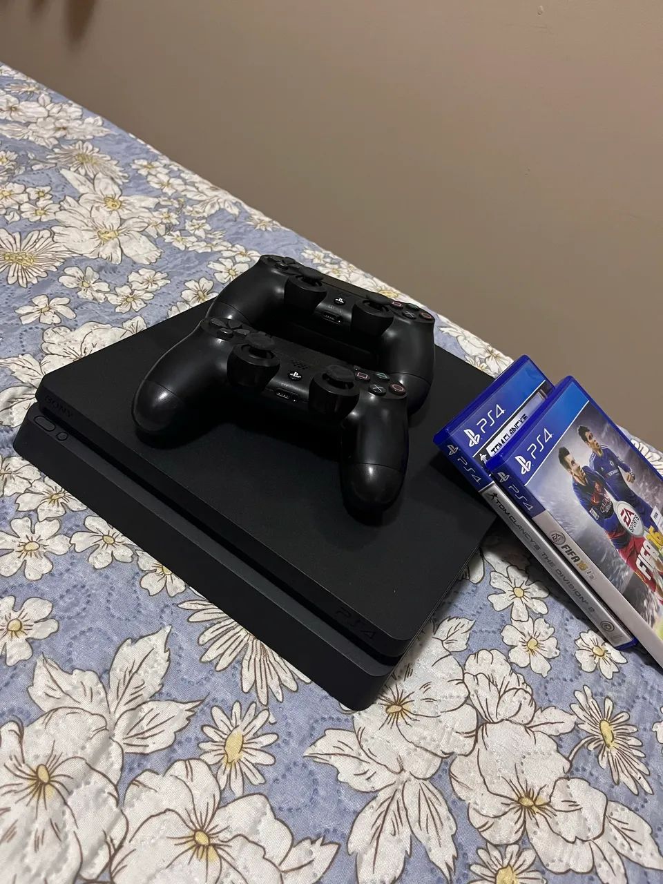 playstation 4 slim 1TB - Foto 3