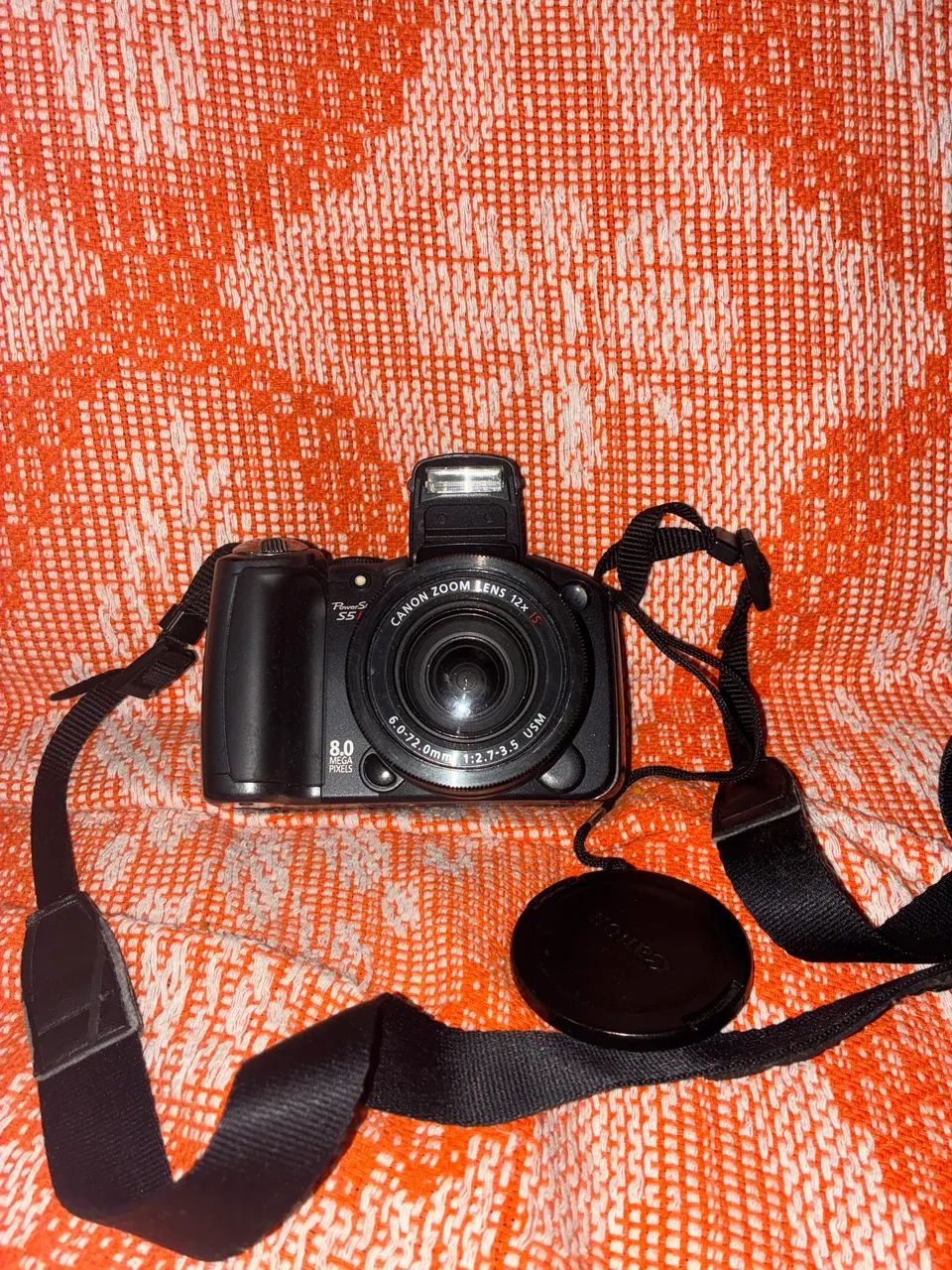 cânon powershot s5 is 8 mega pixels