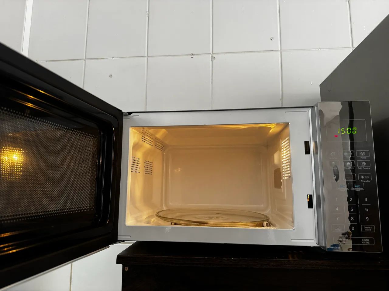 Microondas Philco 26L prata/espelhado  - Foto 3