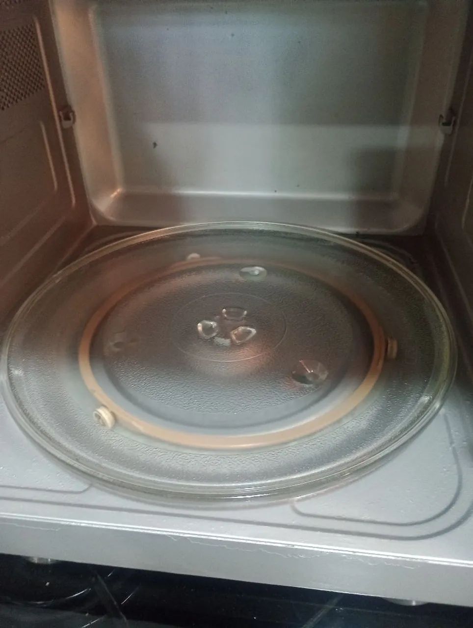 Promoção! excelente Microondas Panasonic 30 litros lindo 498,00 - Foto 2