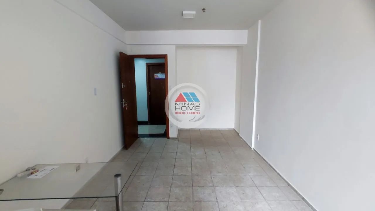 Sala com banheiro, Otima localização, condominio barato - Foto 2