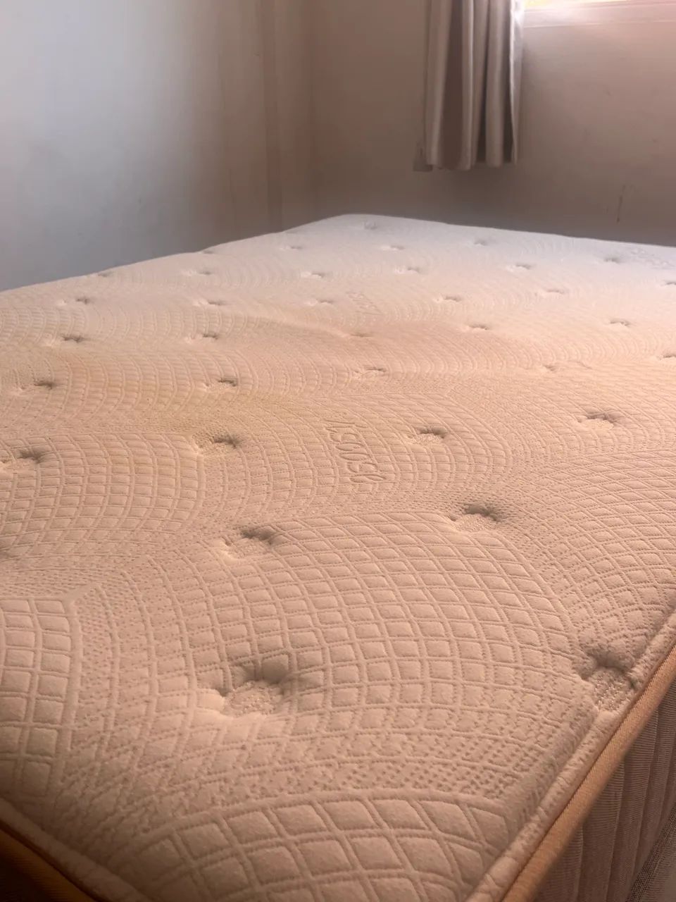 Cama casal colchão + base  - Foto 4