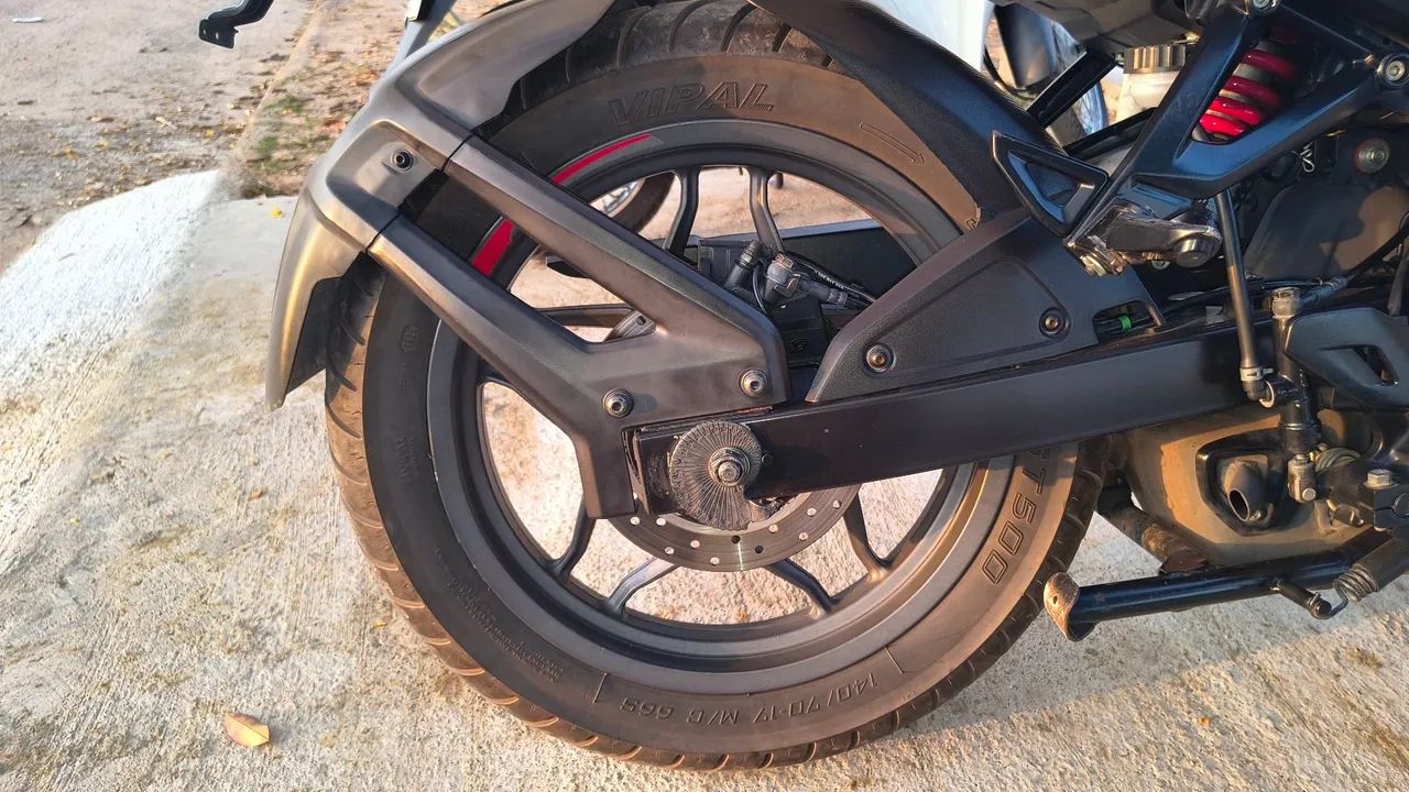 BAJAJ D200 24/25 - Foto 4