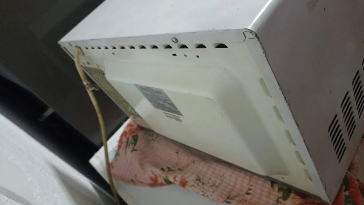 Vende-se microondas Panasonic  - Foto 4