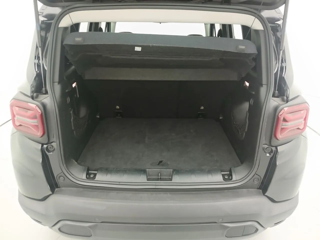 Jeep Renegade Long. T270 1.3 TB 4x2 Flex Aut., foto 9 de 18