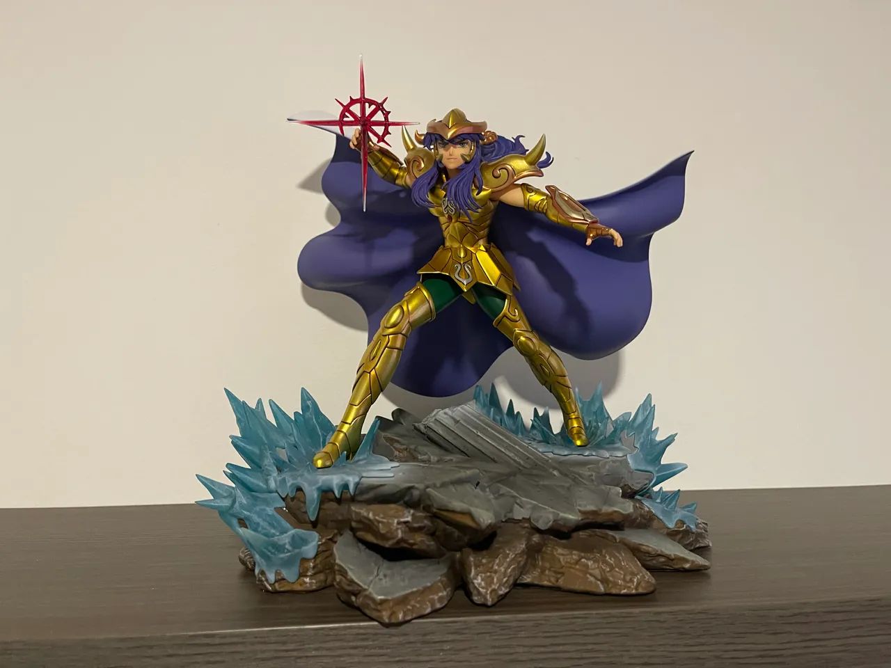 Milo escorpião iron studios 1/10 saint seiya