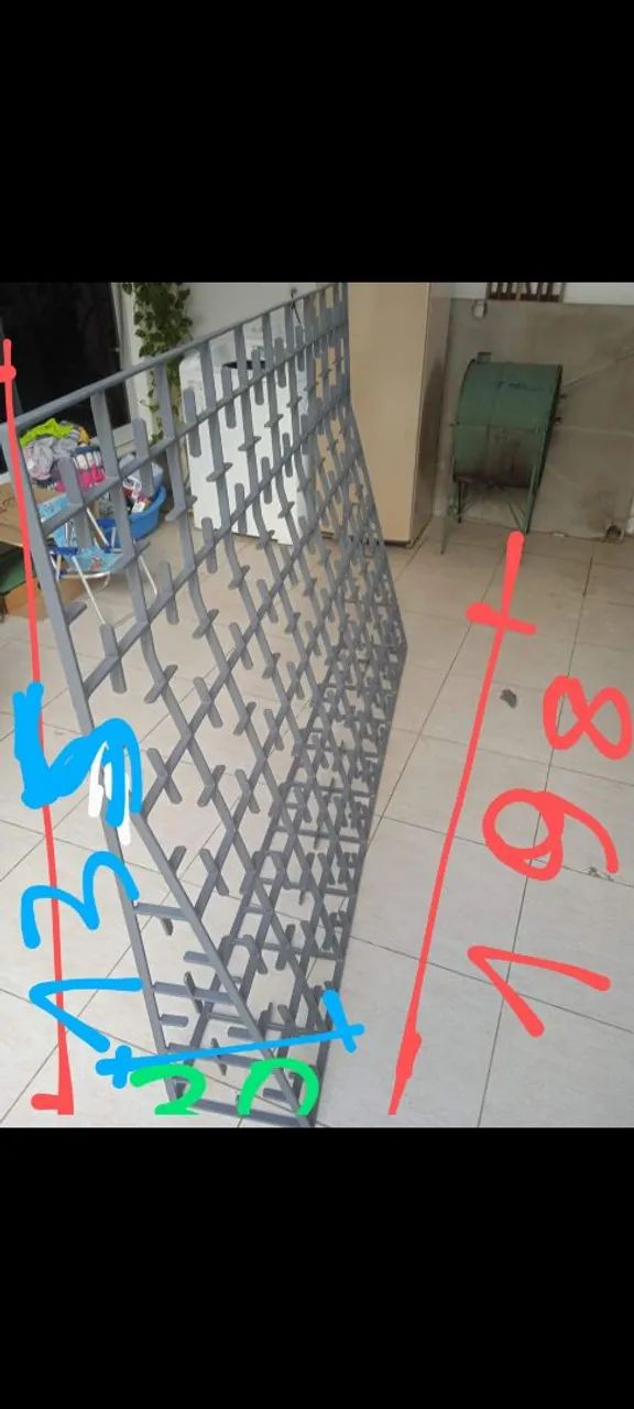 Grade trabalhada . 135 x 198 x 30