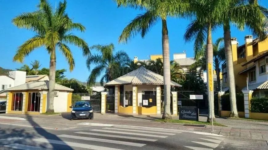 Imóvel para aluguel tem 215 metros quadrados com 3 quartos