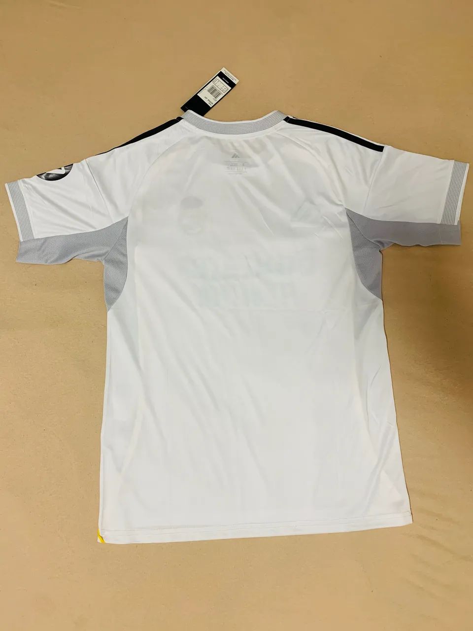 Camisa Real Madrid - Foto 3