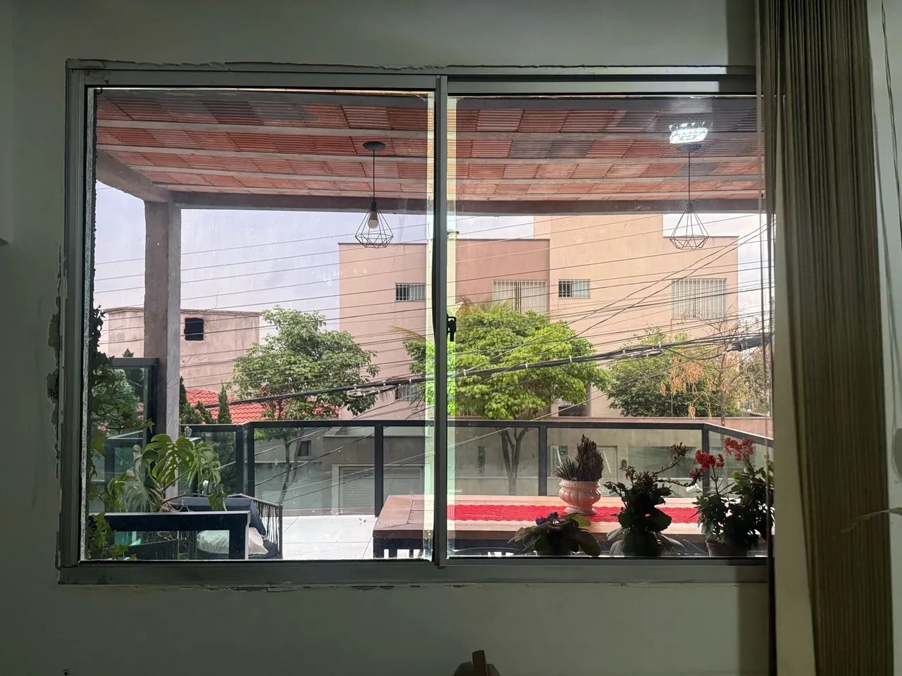 Janela de alumínio bem grande  - Foto 2