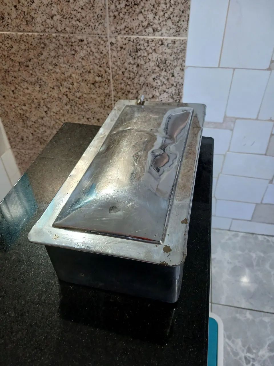 Caixa de metal  - Foto 2