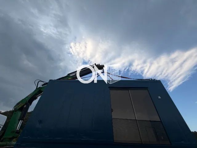 Sala comercial pronta para uso