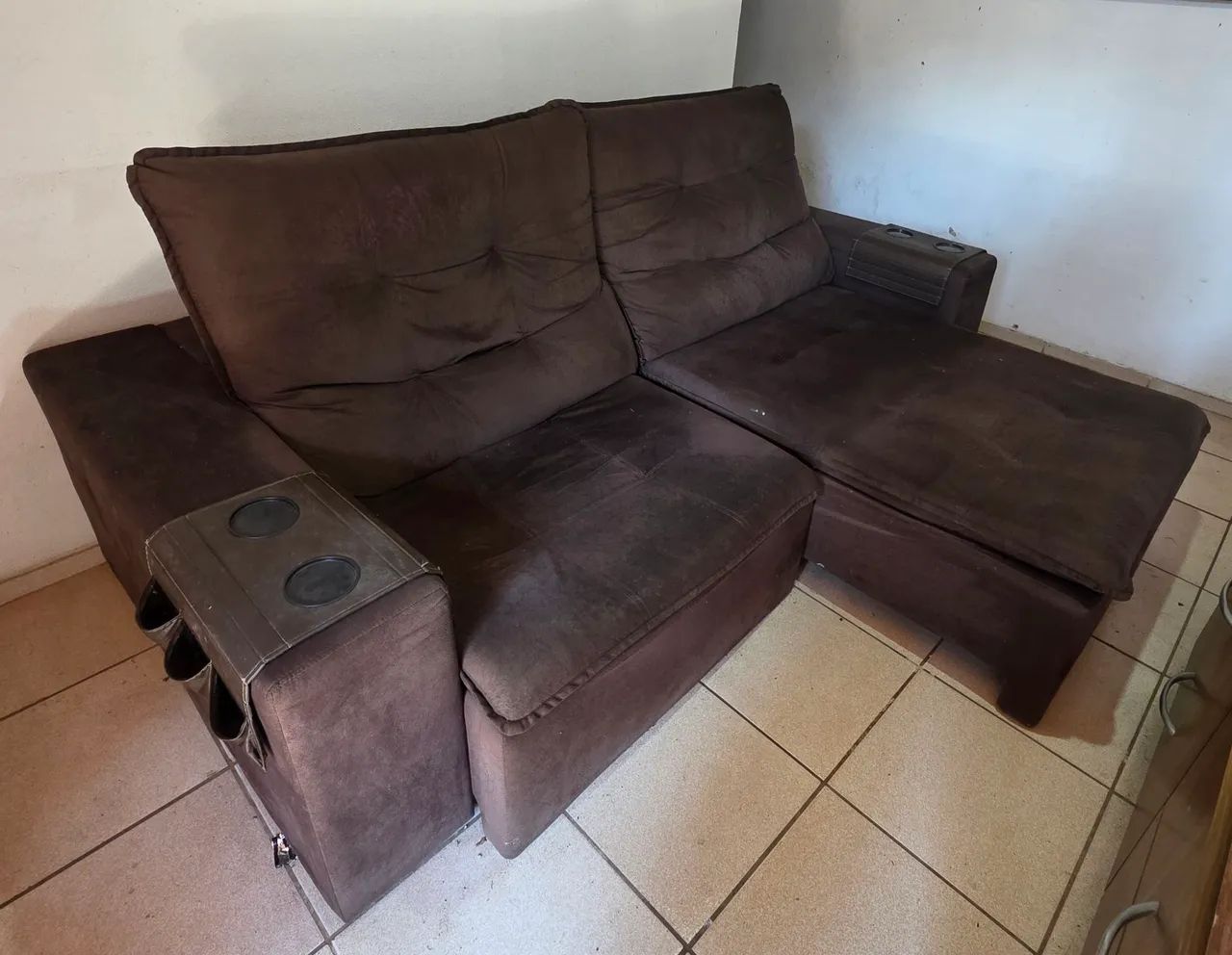 Sofá Retrátil e Reclinável Usado - Ótimo Estado - Foto 2