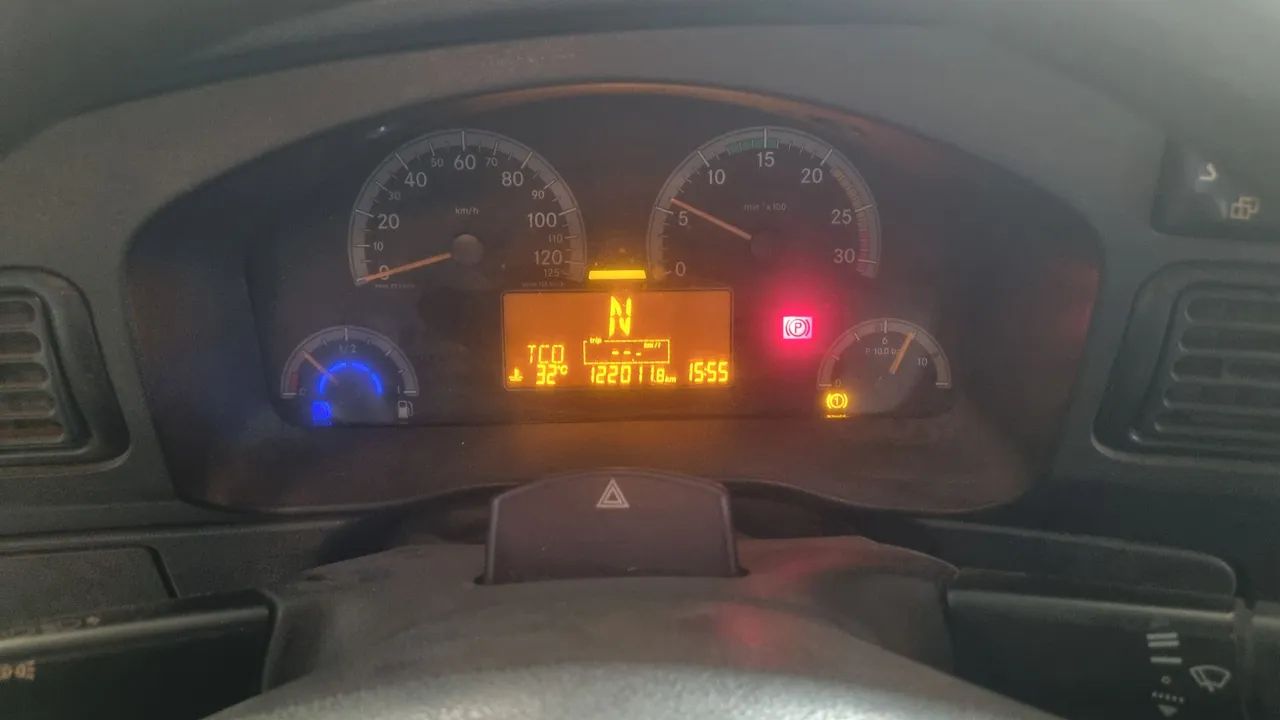 MERCEDES ACELLO 1016 - Foto 5