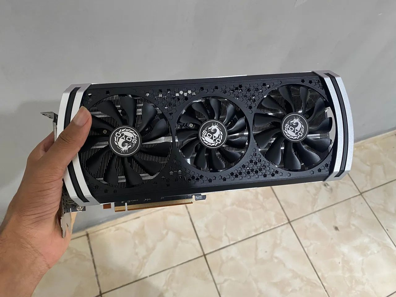Placa de vídeo RX 5700XT
