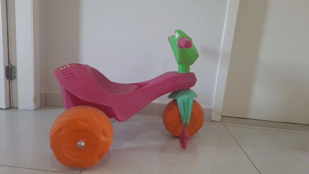 Triciclo Bandeirantes