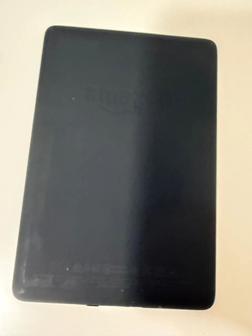 Kindle Paperwhite 10 geração com capa e cabo - Foto 3