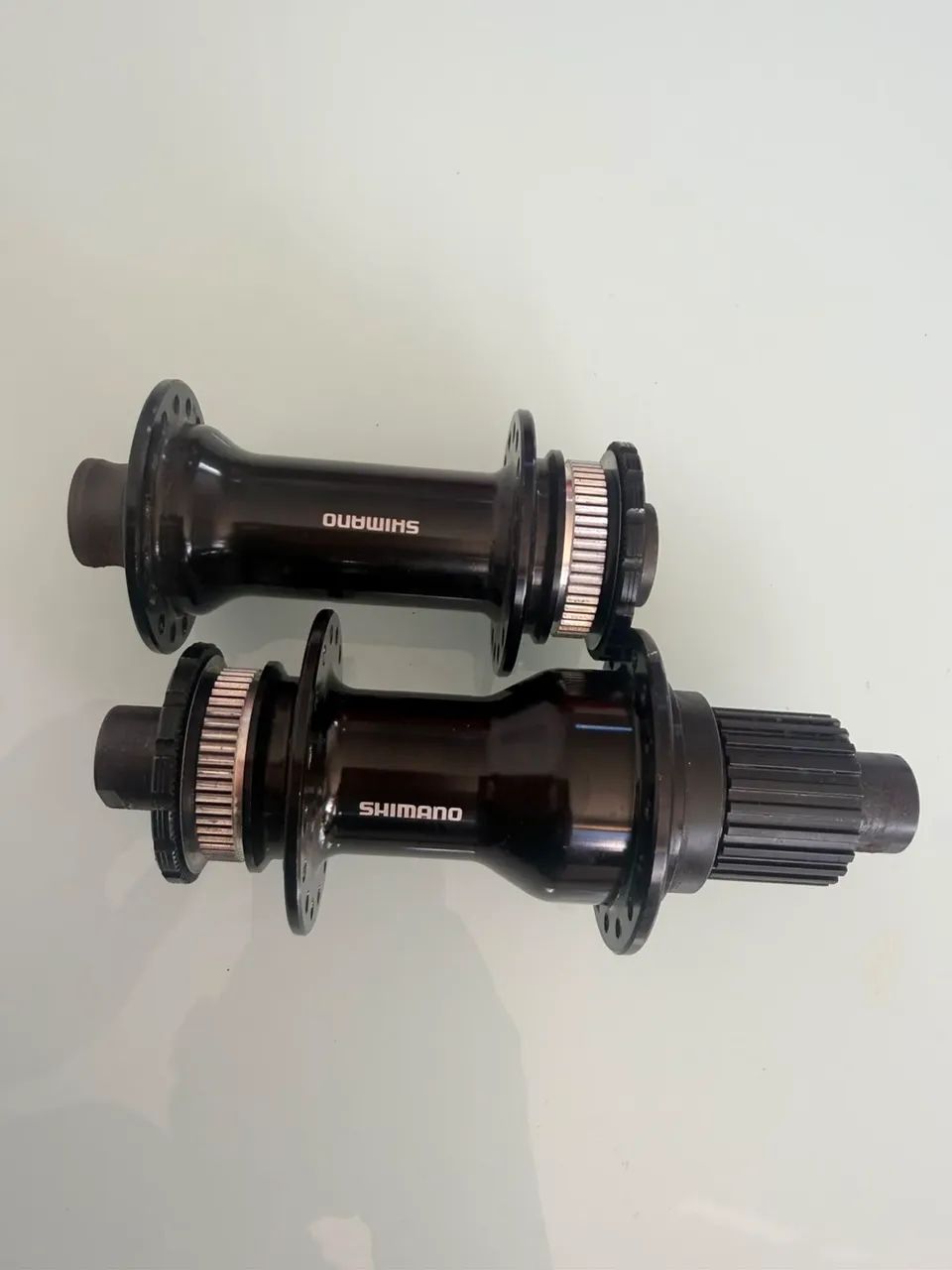 Par de Cubos shimano Boost Original 