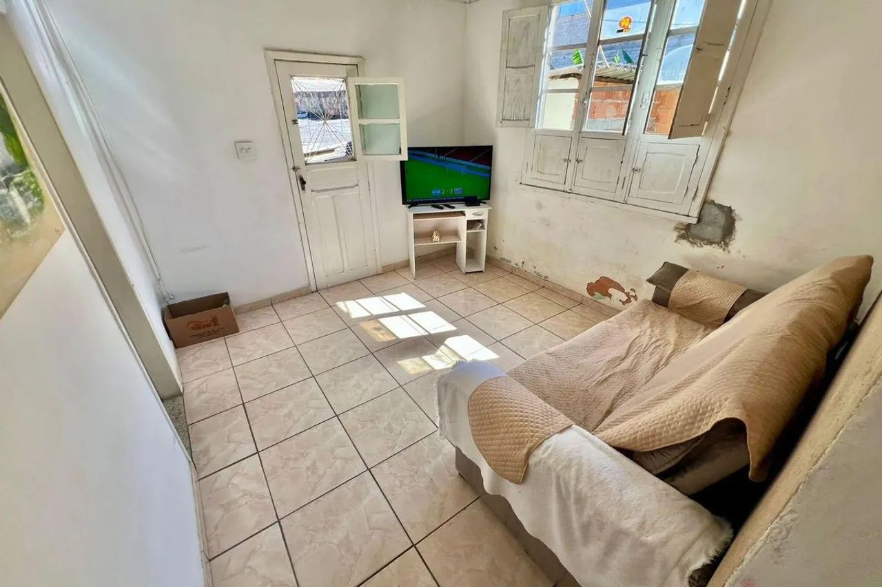 Casa à Venda - São Francisco, 3 Quartos, 600 m2