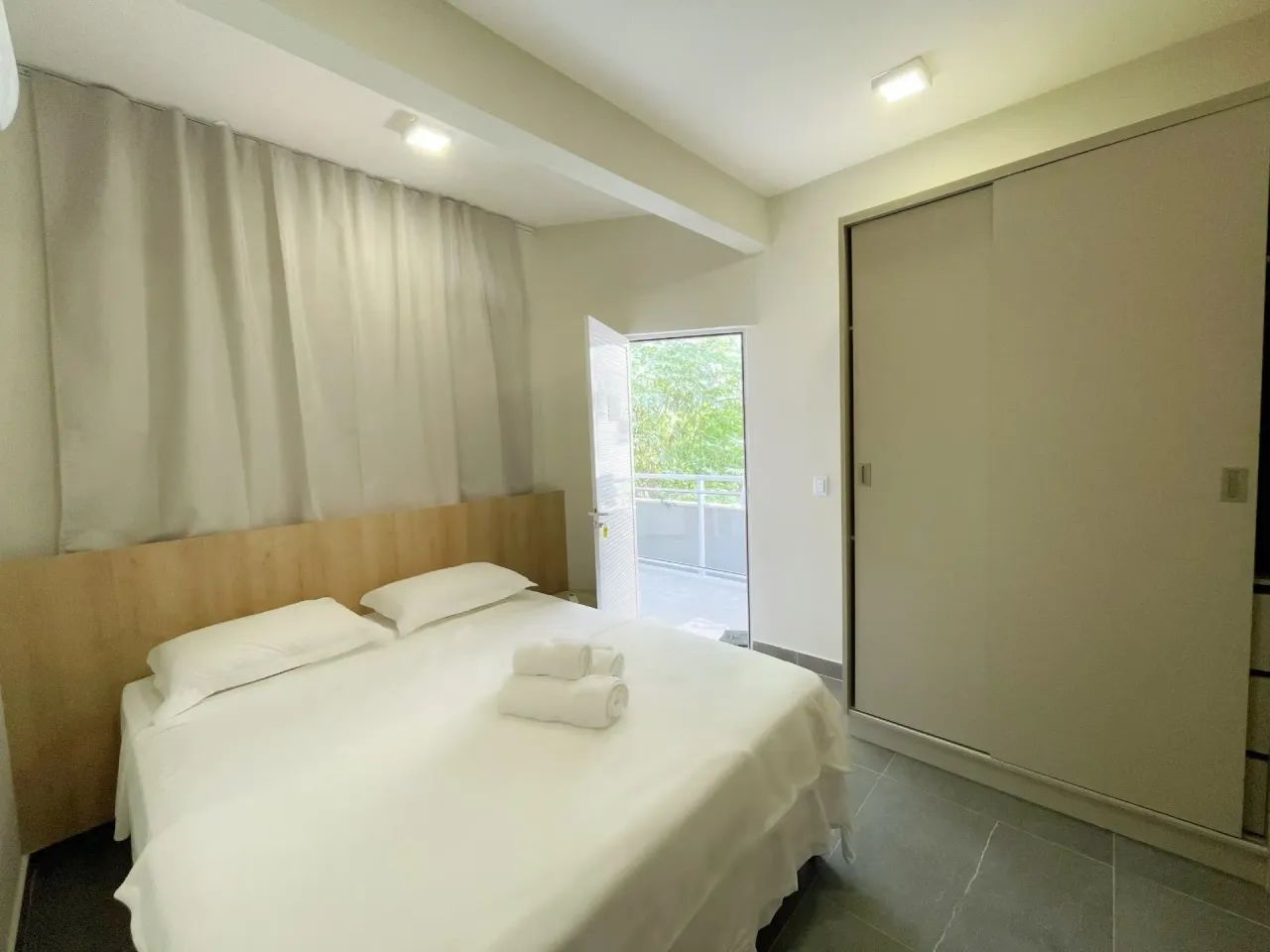 Flat bairro Meireles - Tudo incluso - Foto 3