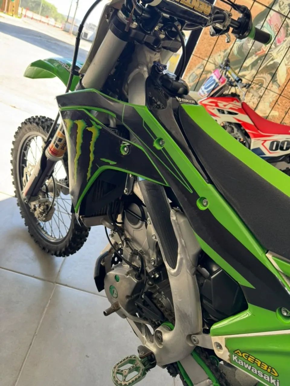 KX 250F 2019 - Foto 4