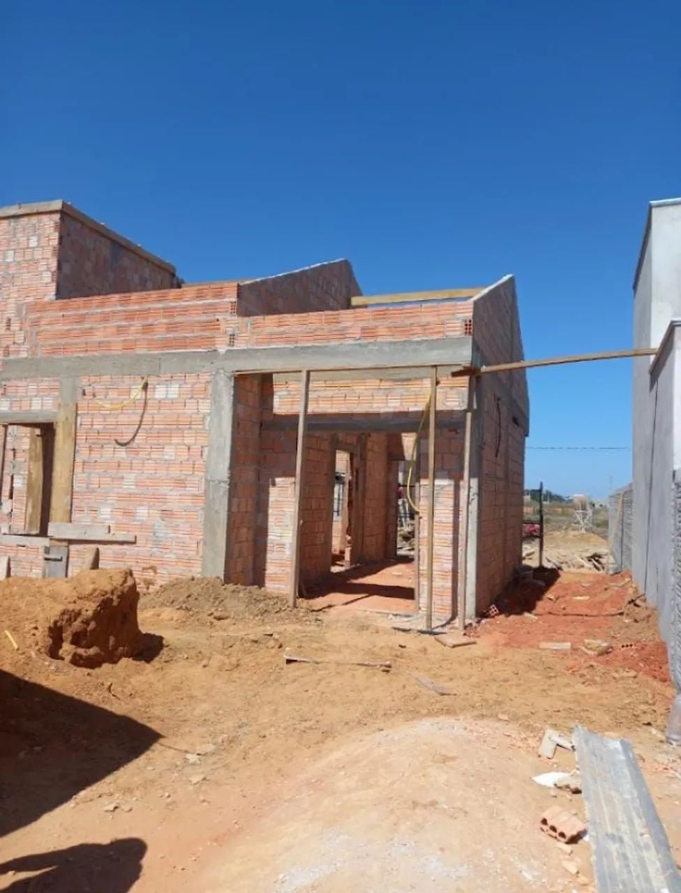Pedreiro construtor, l 