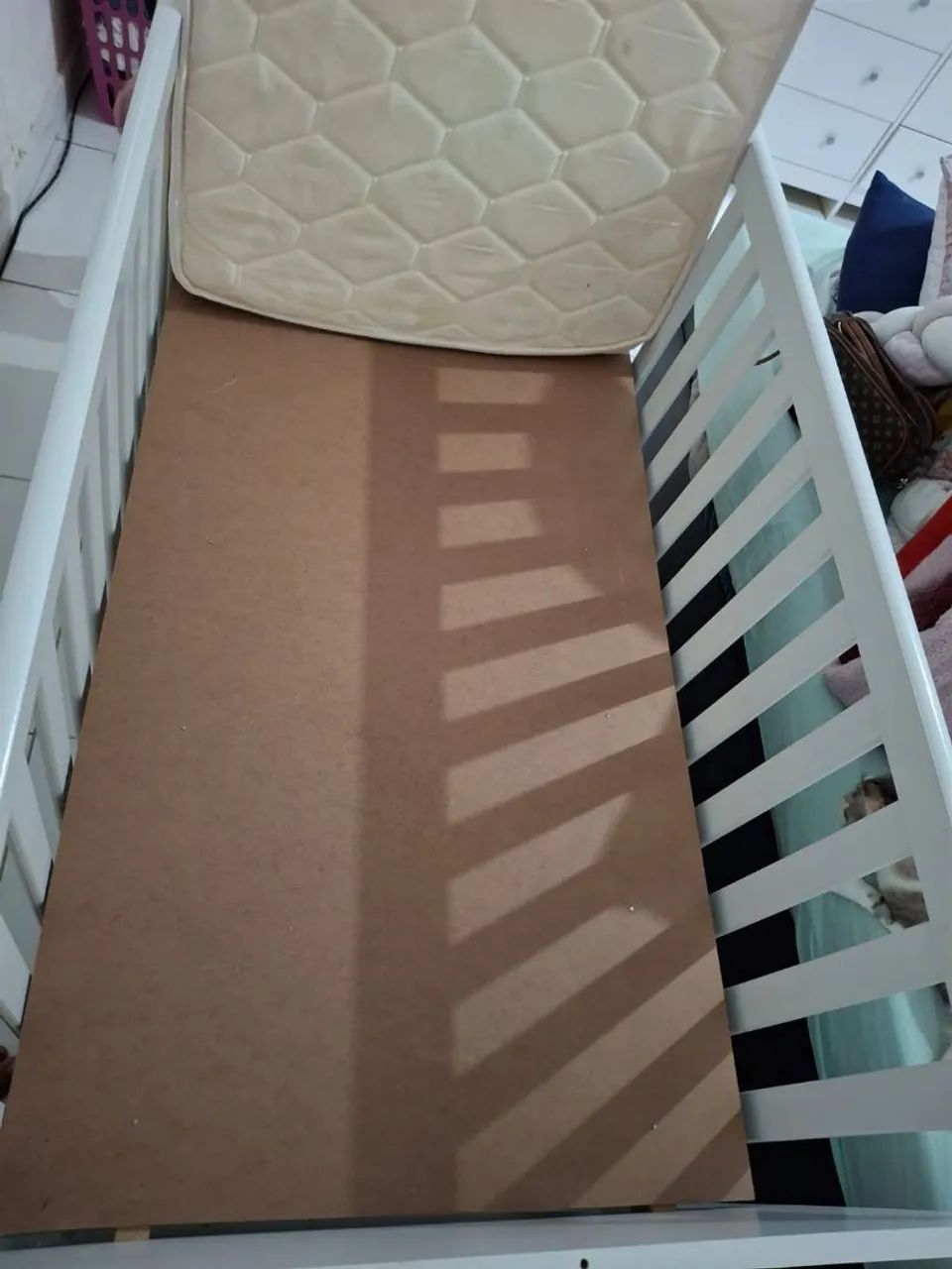 Berço que vira cama e colchão  - Foto 5
