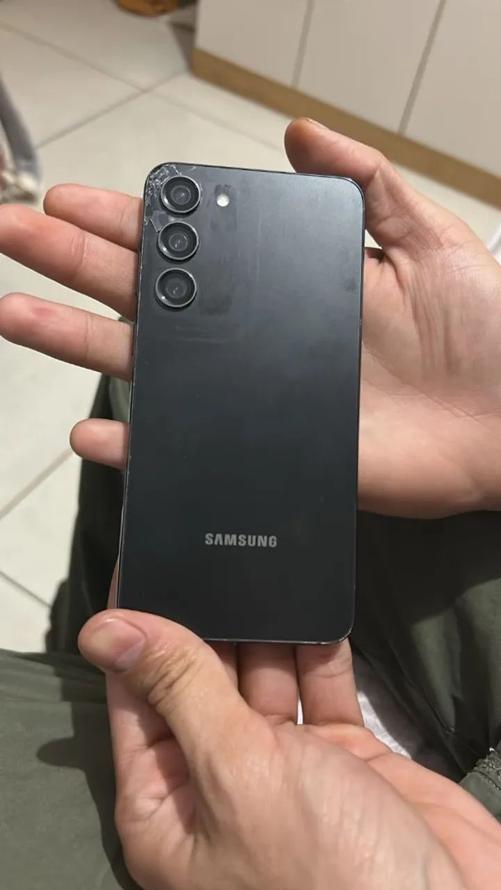 Samsung  s23 retirar  - Foto 2