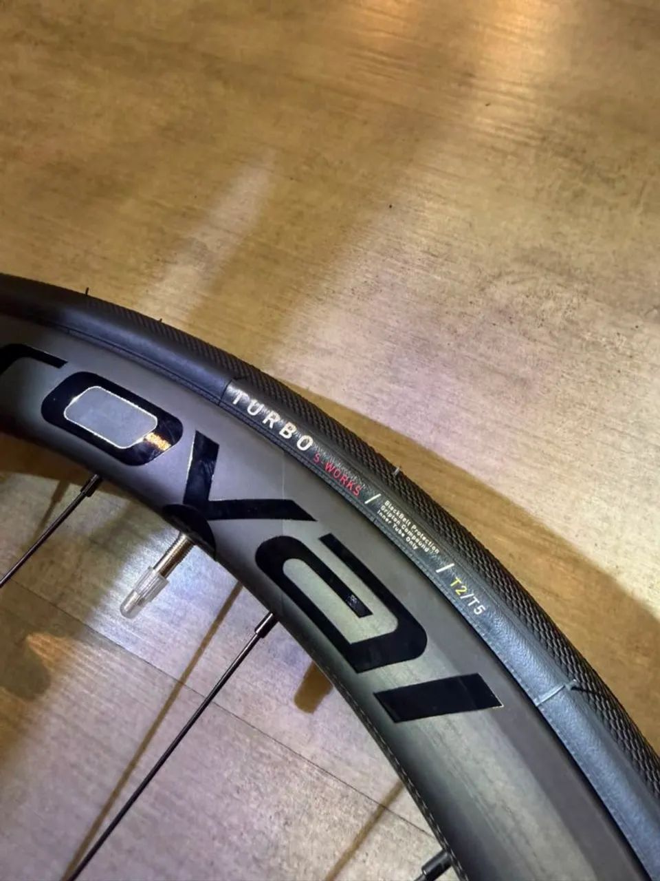 Rodas Carbono Roval C38  TUBELESS NOVAS   - Foto 4