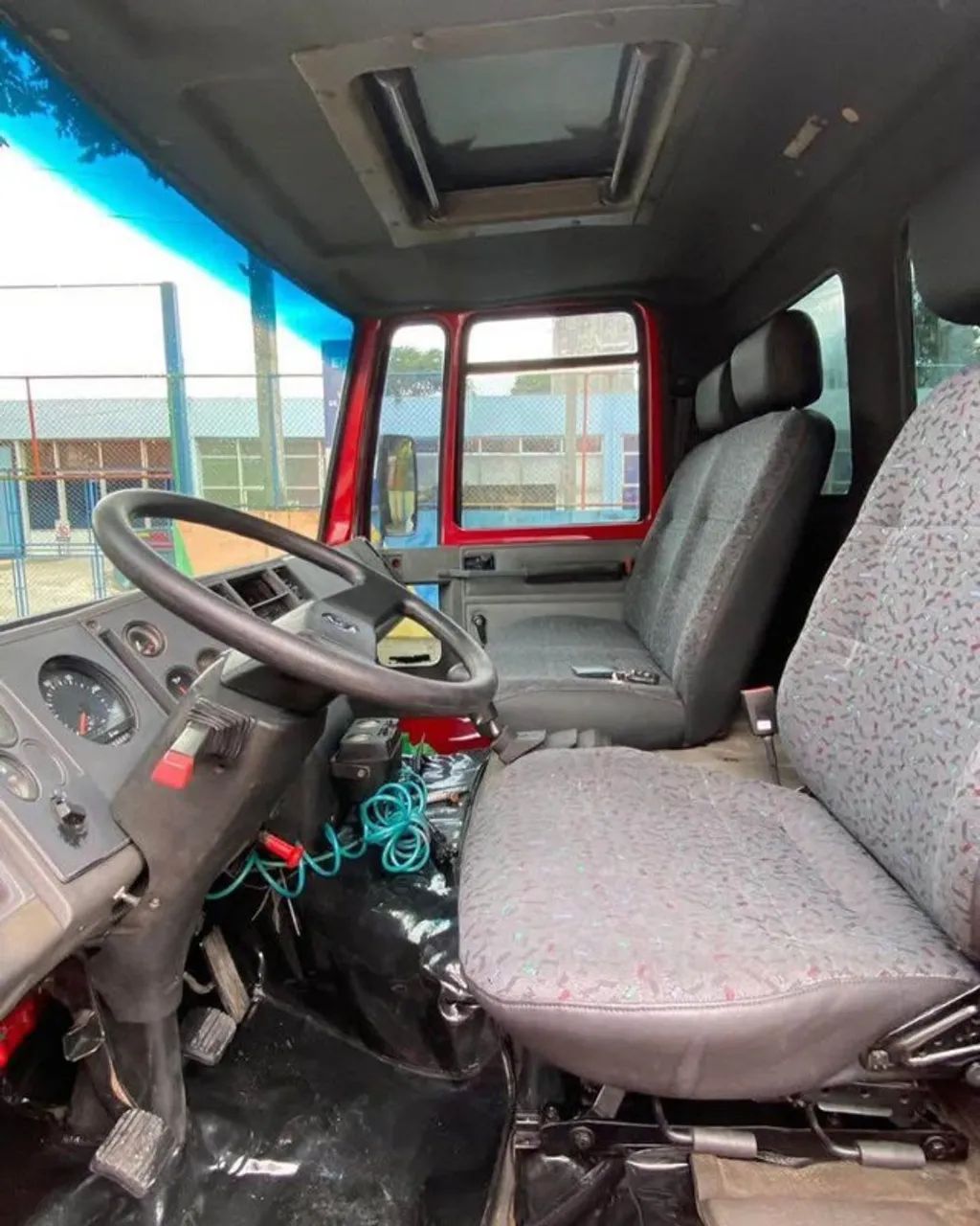 FORD CARGO 815 CHASSI 2002 - Foto 4