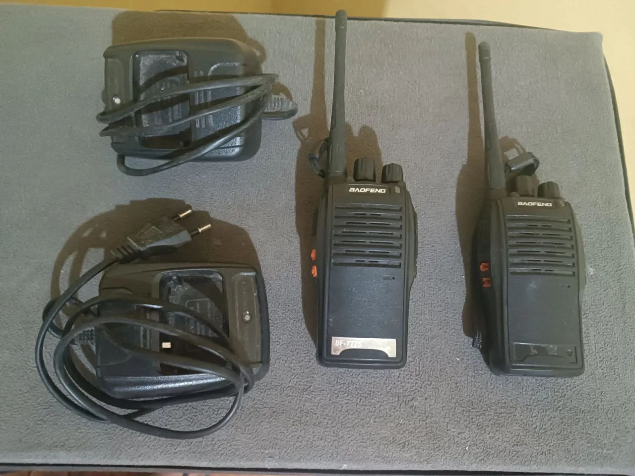 Walkie talkie