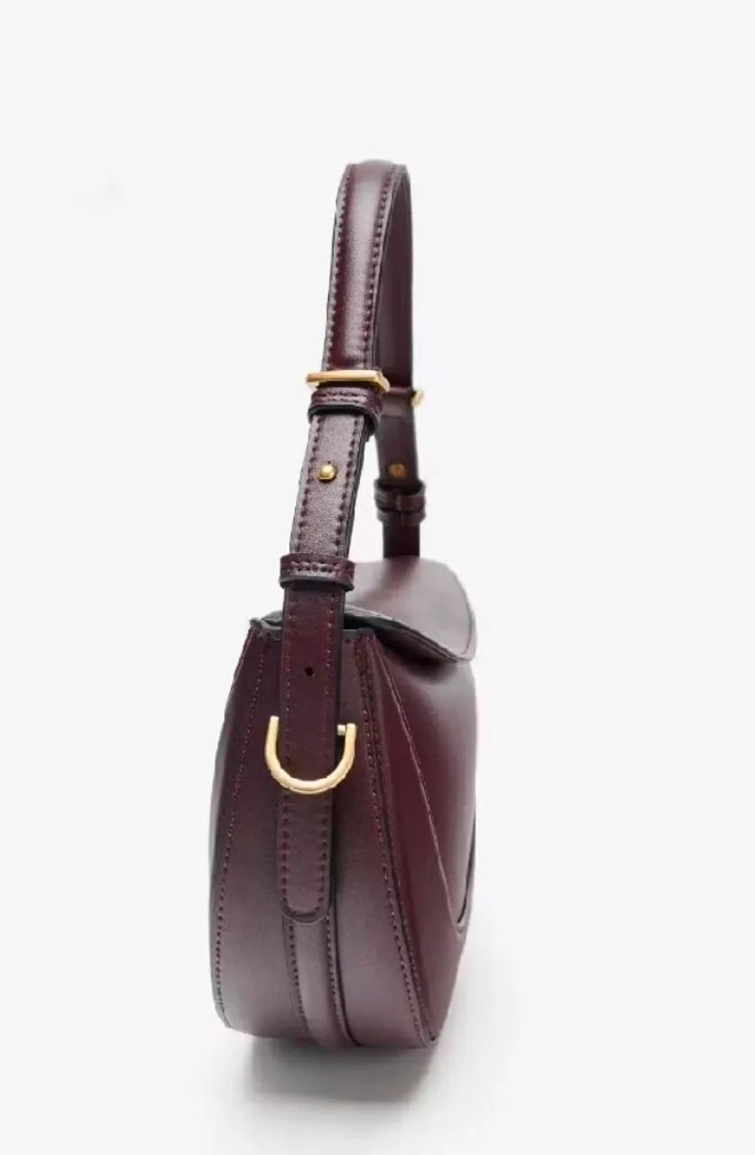 Bolsa Zara de ombro vinho - Foto 5