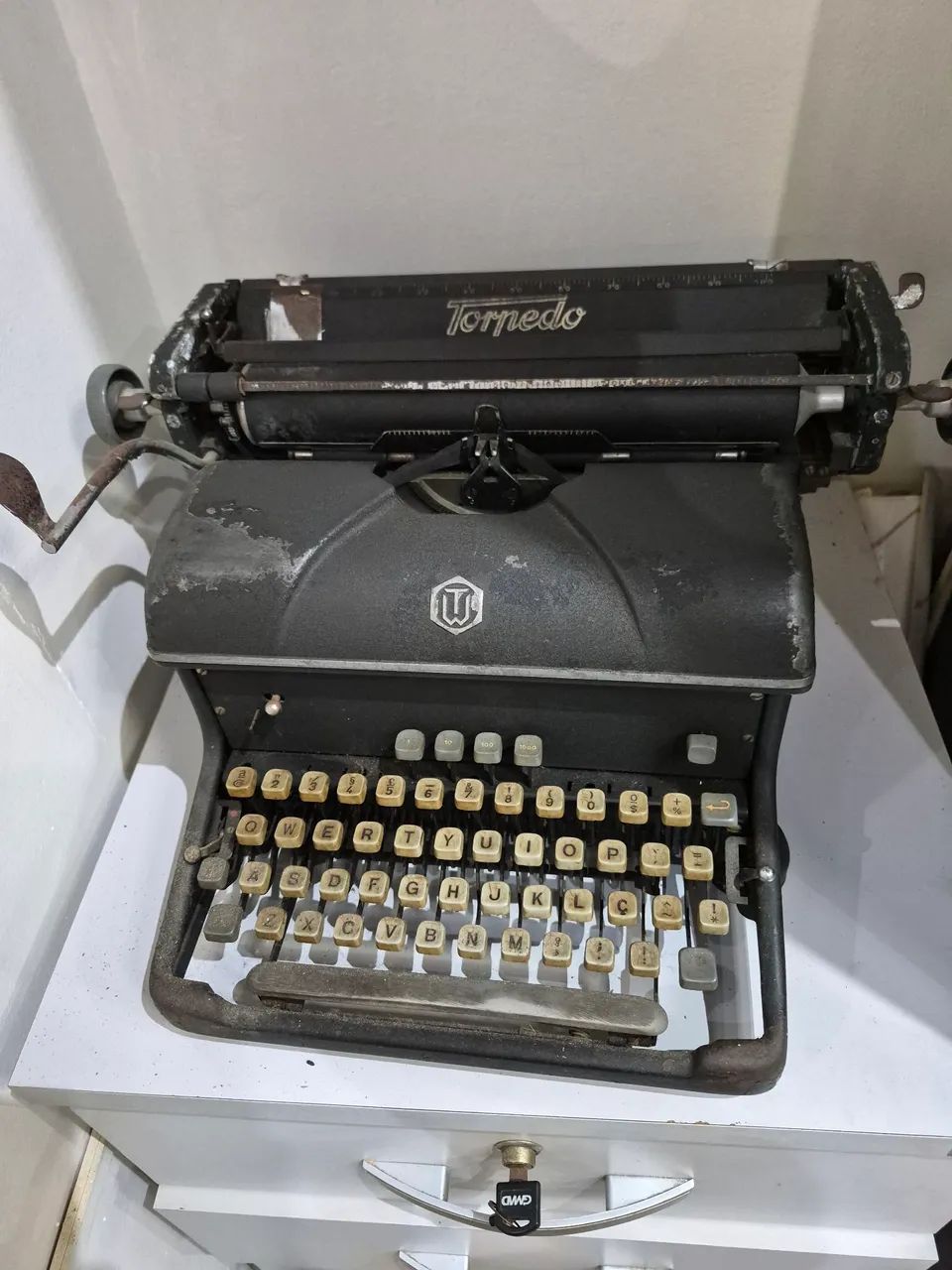 Máquina de escrever antiga 