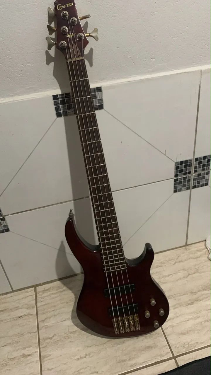Baixo Crafter 5 cordas