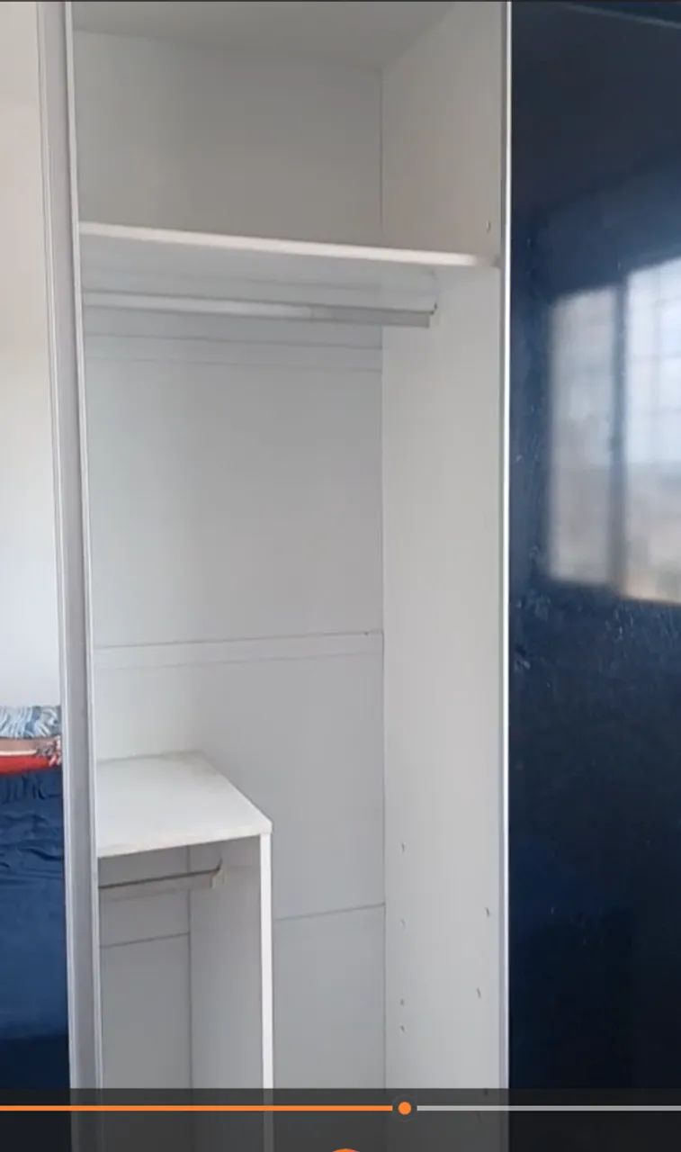 Guarda roupa em MDF e vidro  - Foto 3