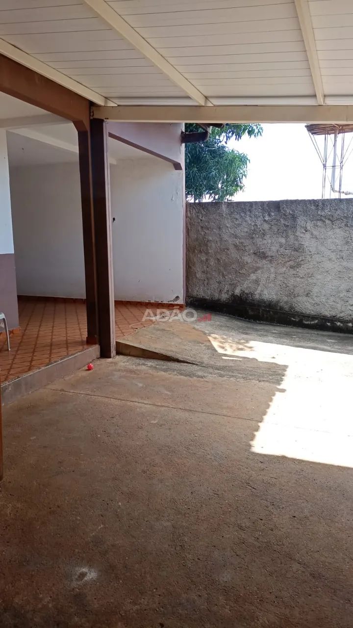 UMA CASA COM UM BARRACAO JARDIM PETROPOLIS - Foto 5