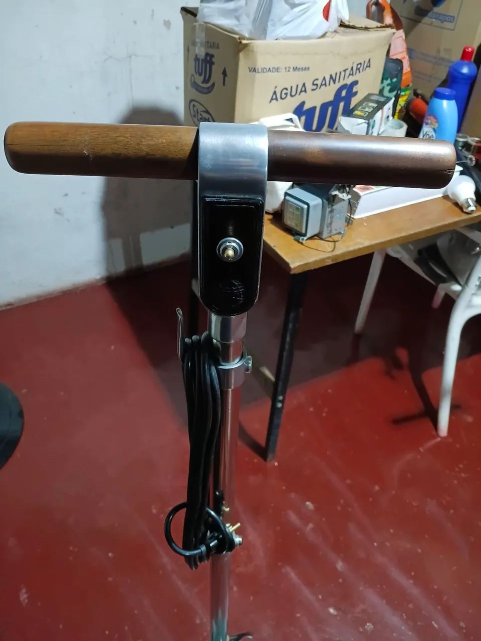 Enceradeira eletrolux antiga 220v - Foto 3