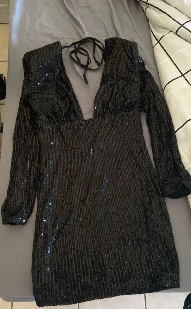 vestido shein preto paetê - Foto 3
