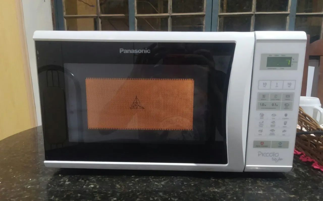 Microondas Panasonic 21 litros - Foto 5