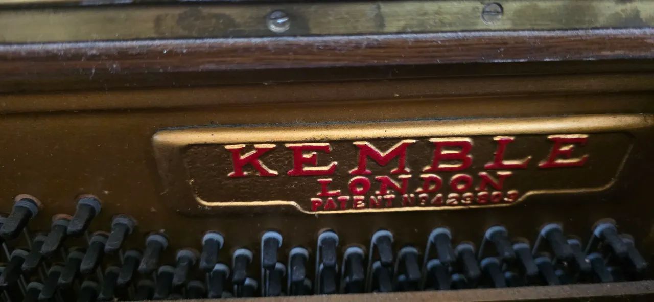 Piano Kemble Inglês  - Foto 4