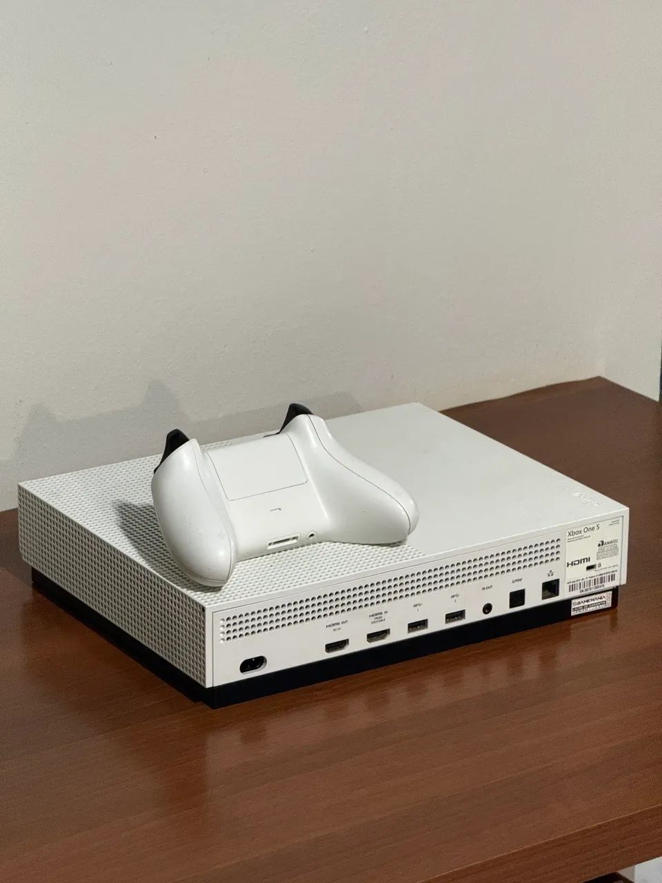 Xbox One S 1TB Com Controle - Foto 3