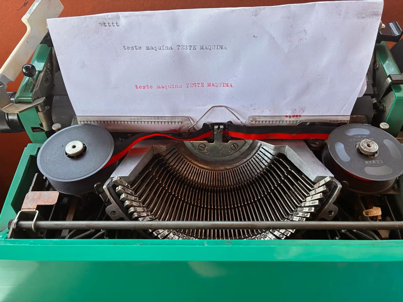 Máquina de escrever Olivetti Studio 45  - Foto 5