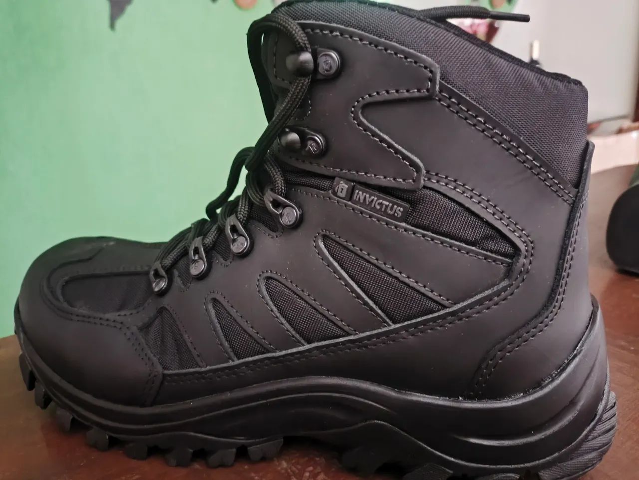 BOTA COTURNO INVICTUS  - Foto 3