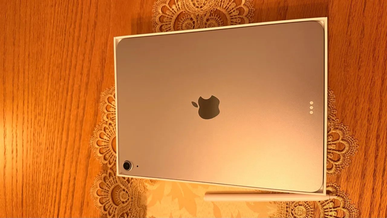 IPAD AIR M3 128GB + TECLADO ILUMINADO + CANETA! - Foto 5