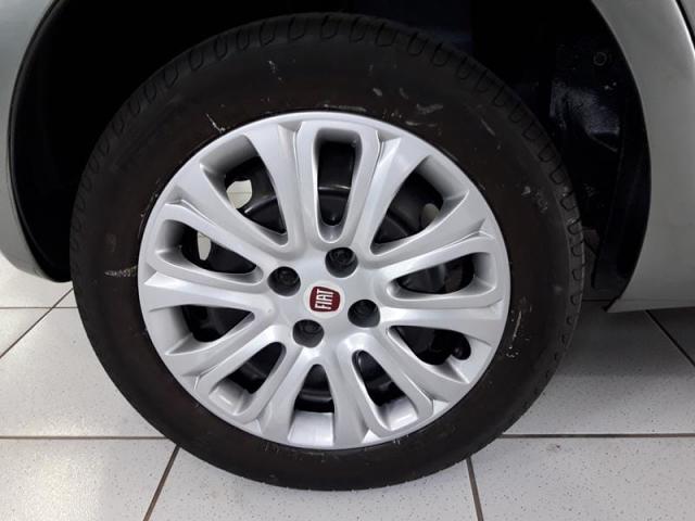 FIAT PUNTO ESSENCE 1.6 FLEX - Foto 12