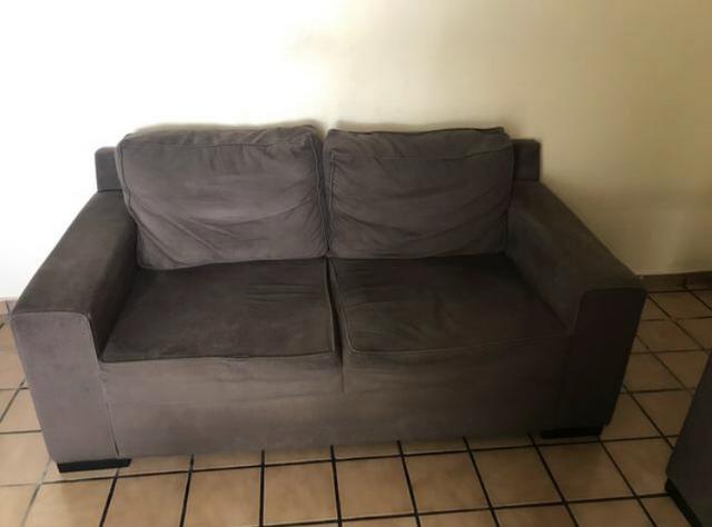 Vende-se sofá semi novo
