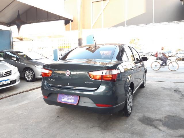 Fiat Grand Siena 1.4 2013 - Foto 8